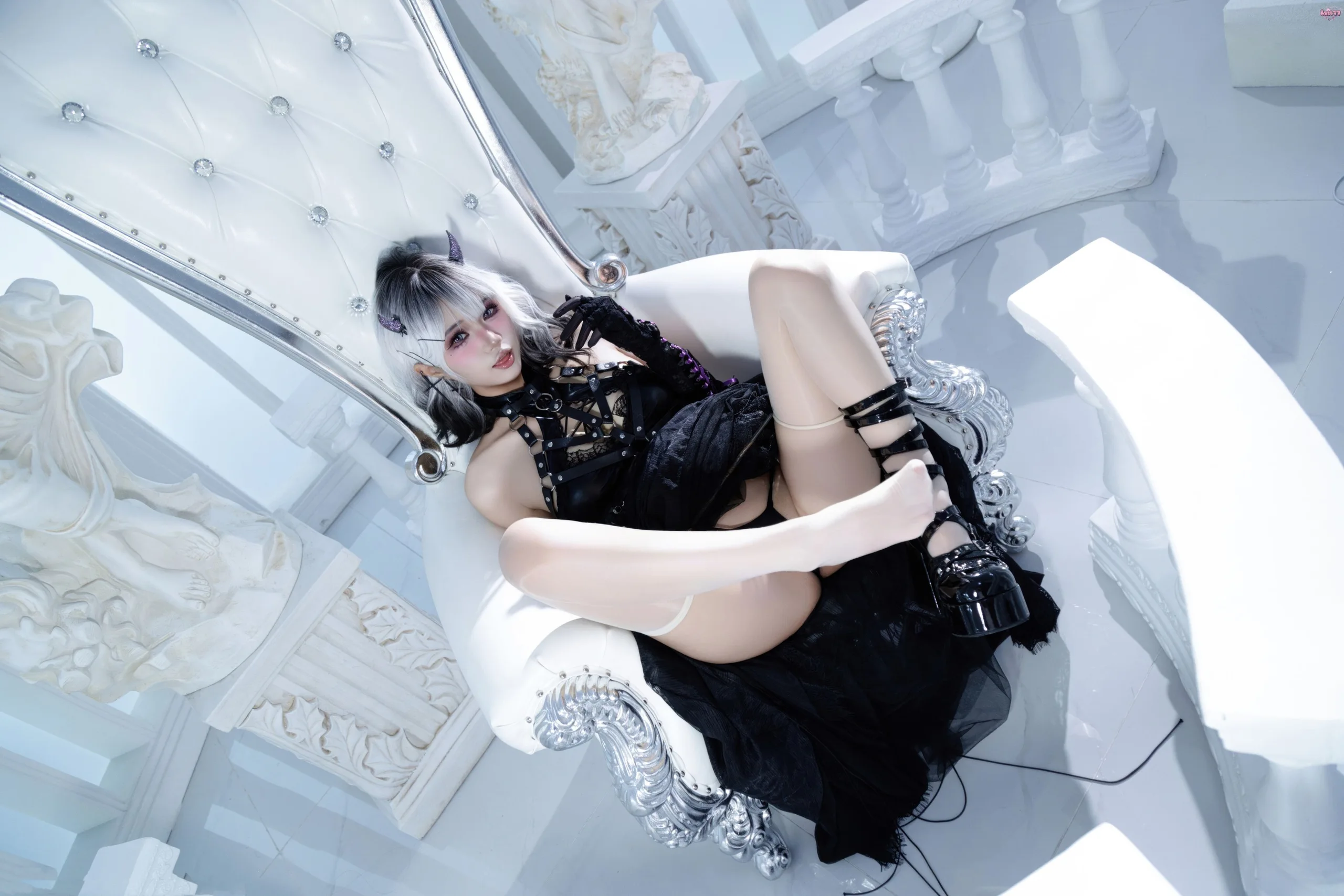 柒柒要乖哦 - 魔女盛宴 - 第 124 张高清写真大赏