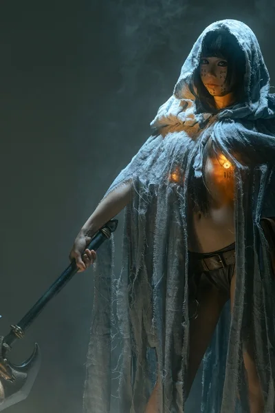 铁手叫兽 - 八木芽子 女巫
