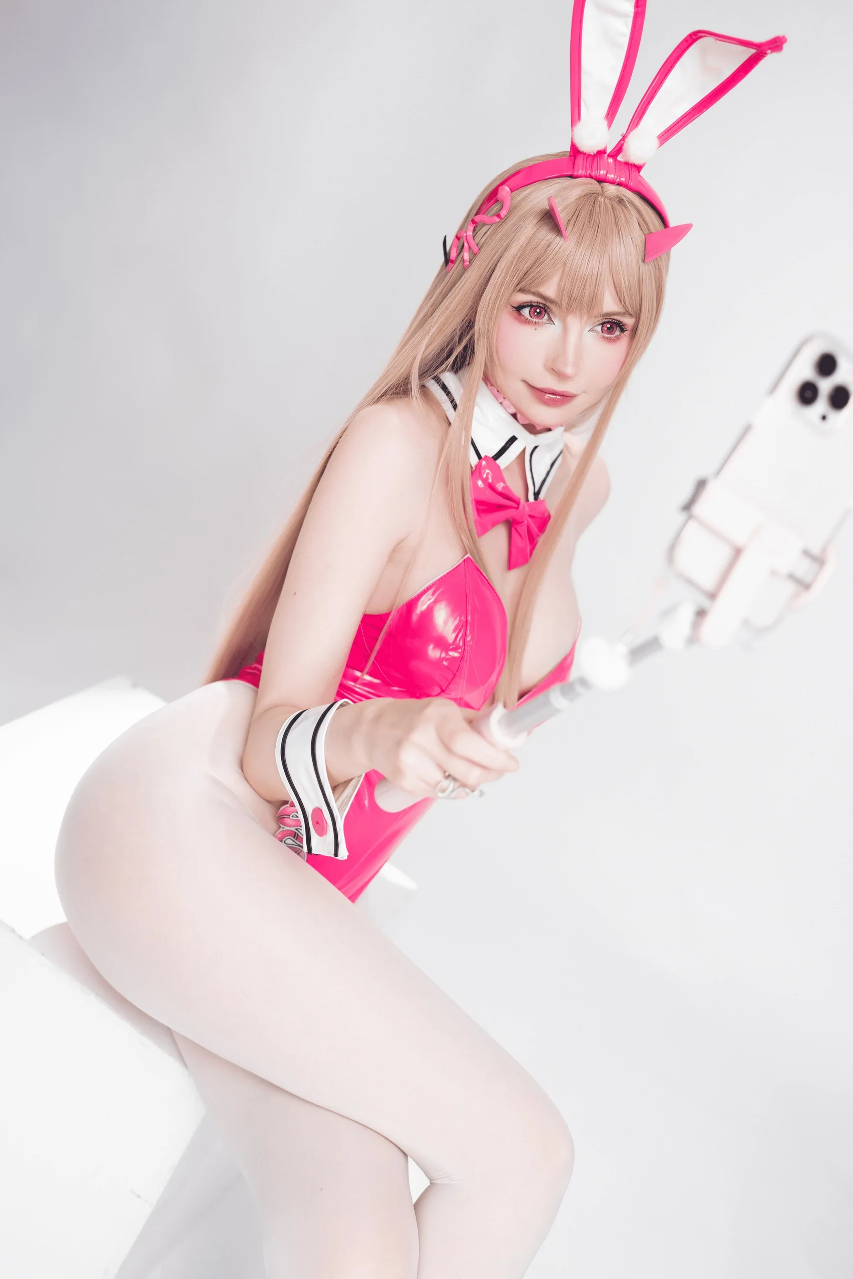 Peach milky - Viper Bunny Suit (NIKKE) - 第 16 张高清写真大赏