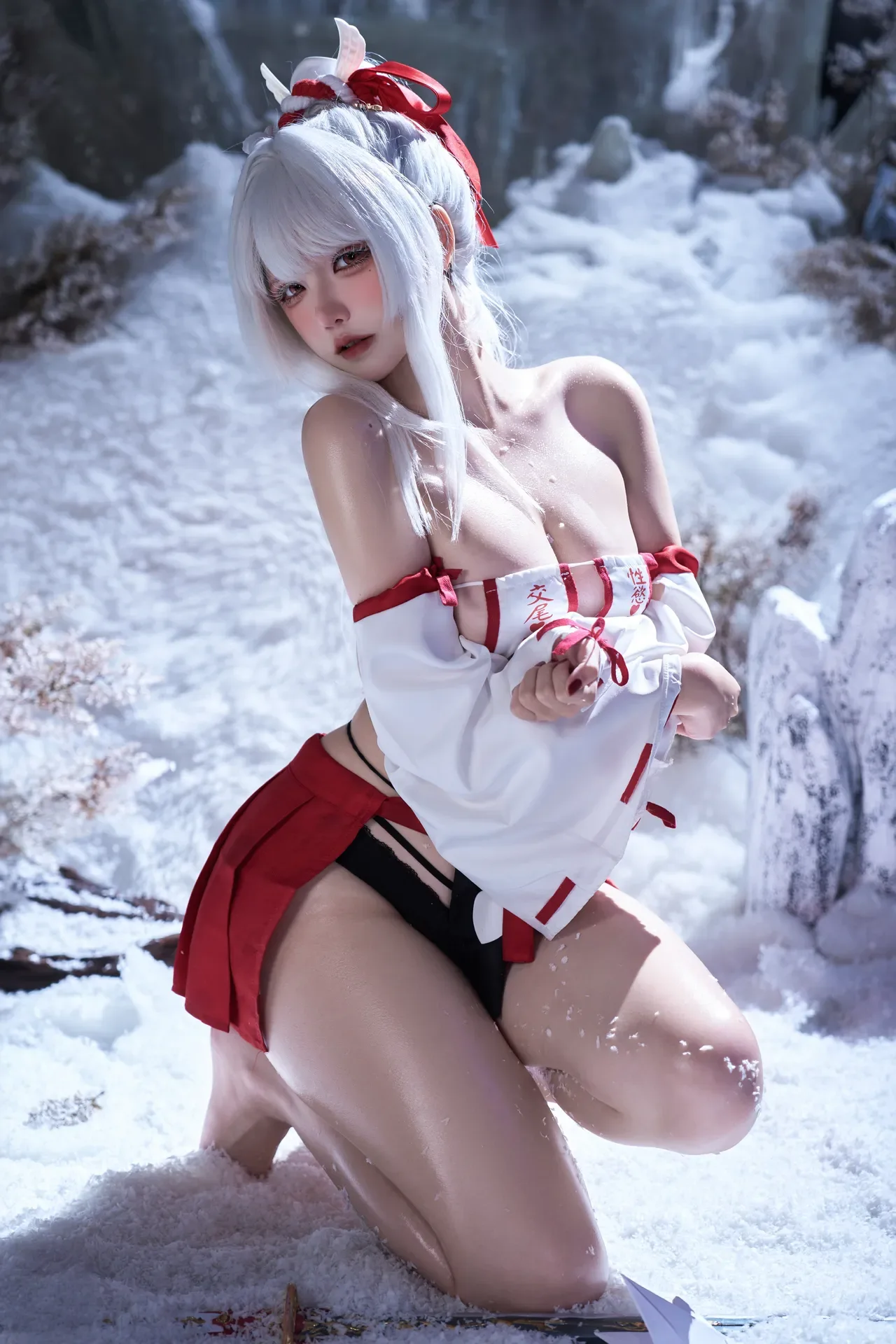 阿薰kaOri - 鸣潮 绯雪 190P - 第 8 张写真