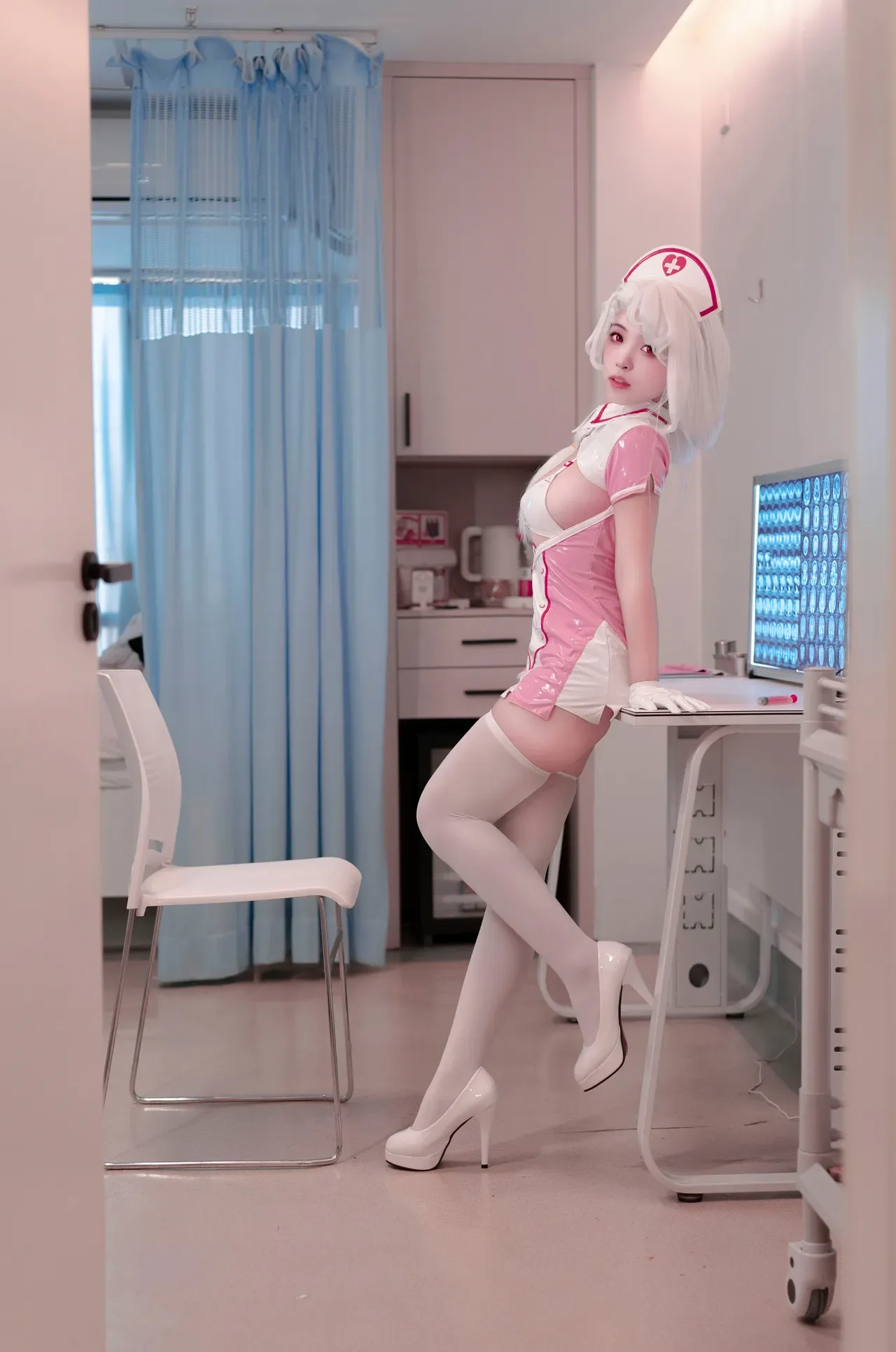 Bangni邦尼 - 碧蓝航线 海因里希亲王 75P - 第 32 张写真