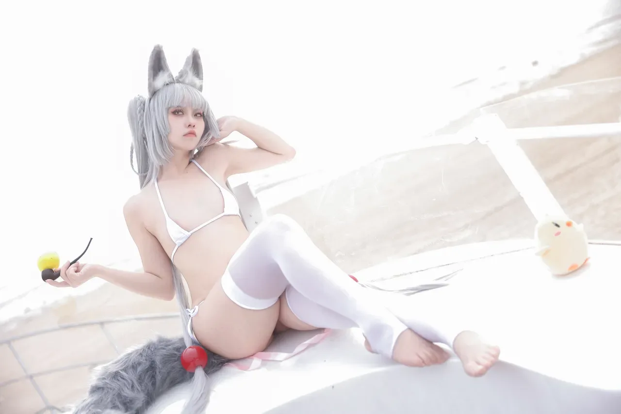 G44不会受伤 碧蓝航线 朝凪 泳装 31P - 第 17 张写真