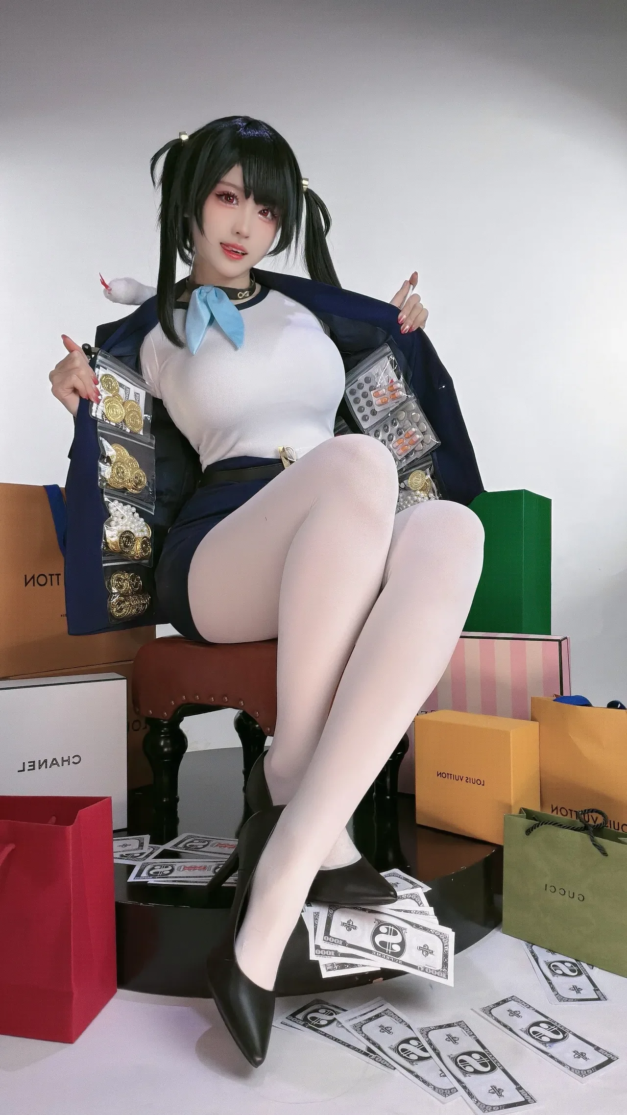 Miko酱ww - 胜利女神：妮姬 索拉 16P - 第 11 张写真
