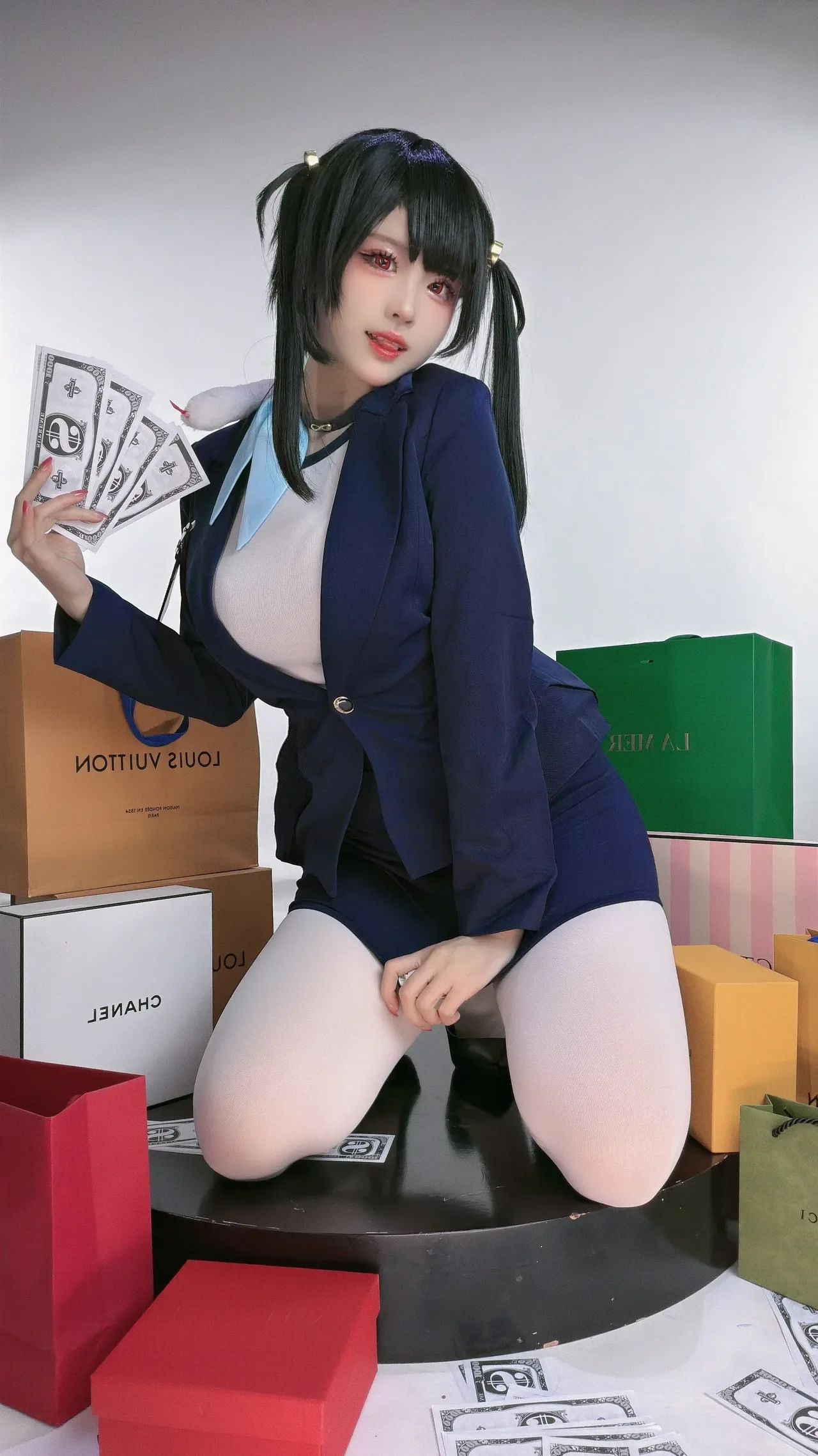 Miko酱ww - 胜利女神：妮姬 索拉 16P - 第 15 张写真