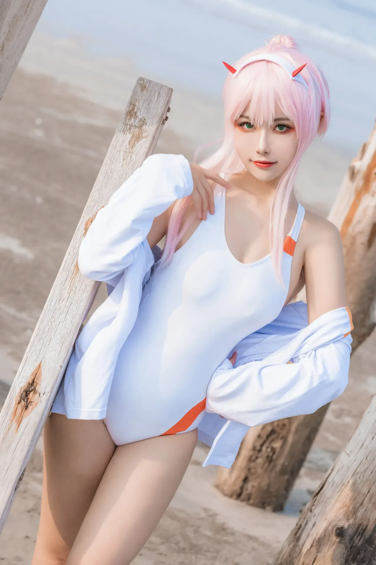 Momoko葵葵DARLING in the FRANXX 02 泳装 兔女郎&花嫁 61P - 第 16 张写真