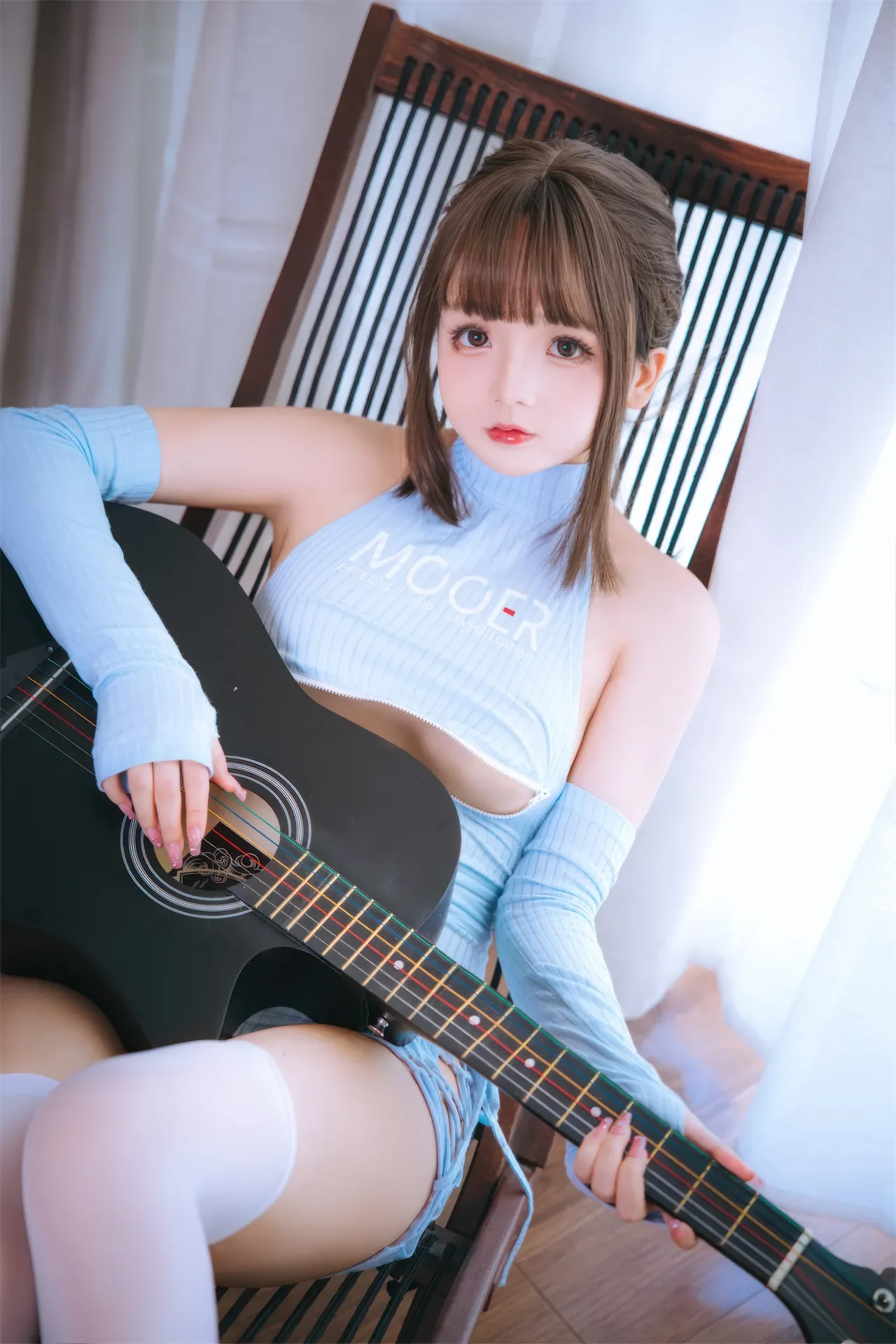 日奈娇 - 吉他妹妹 81P - 第 1 张写真