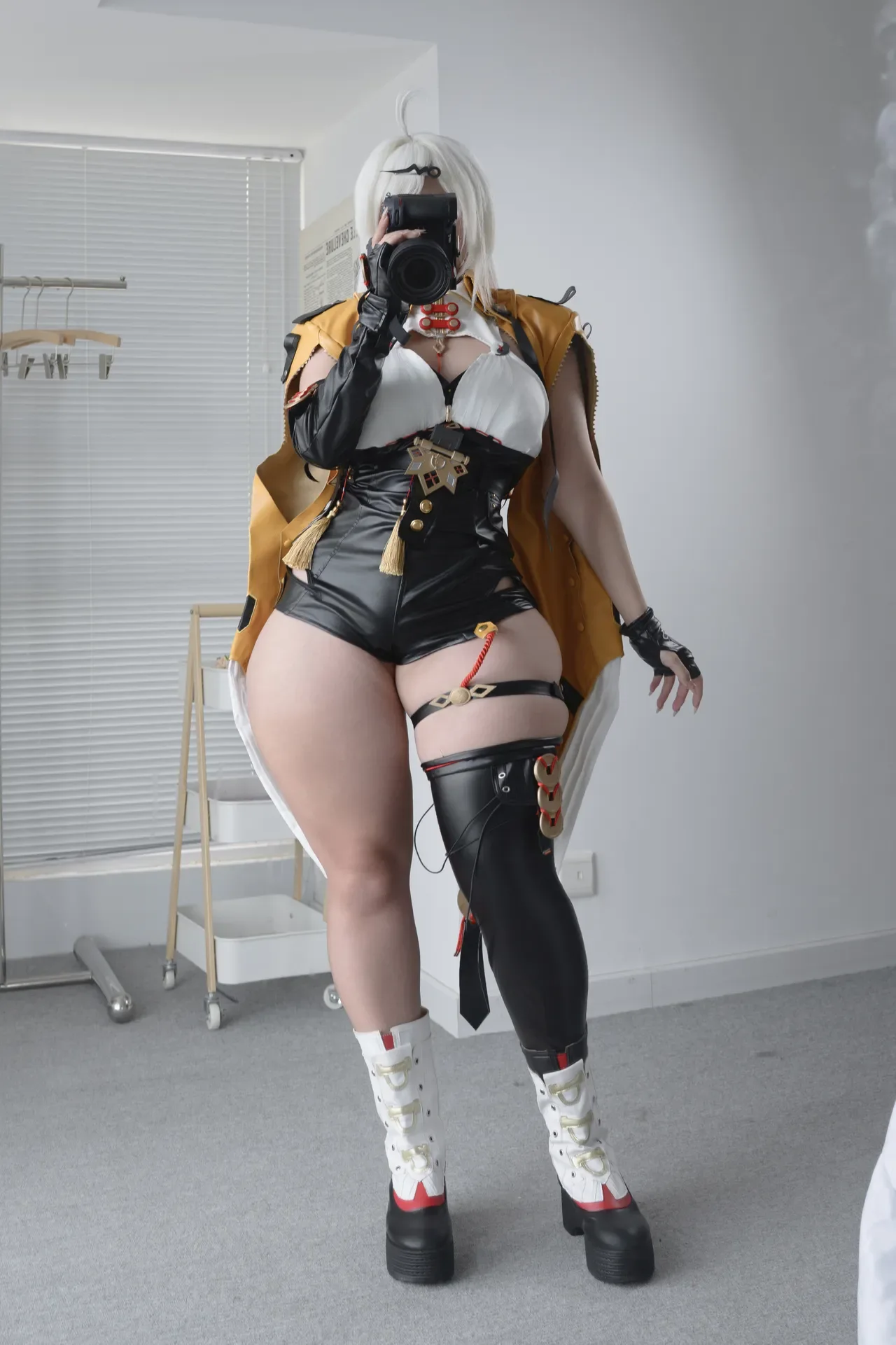 Rumipeach - Yixuan 24P - 第 2 张写真