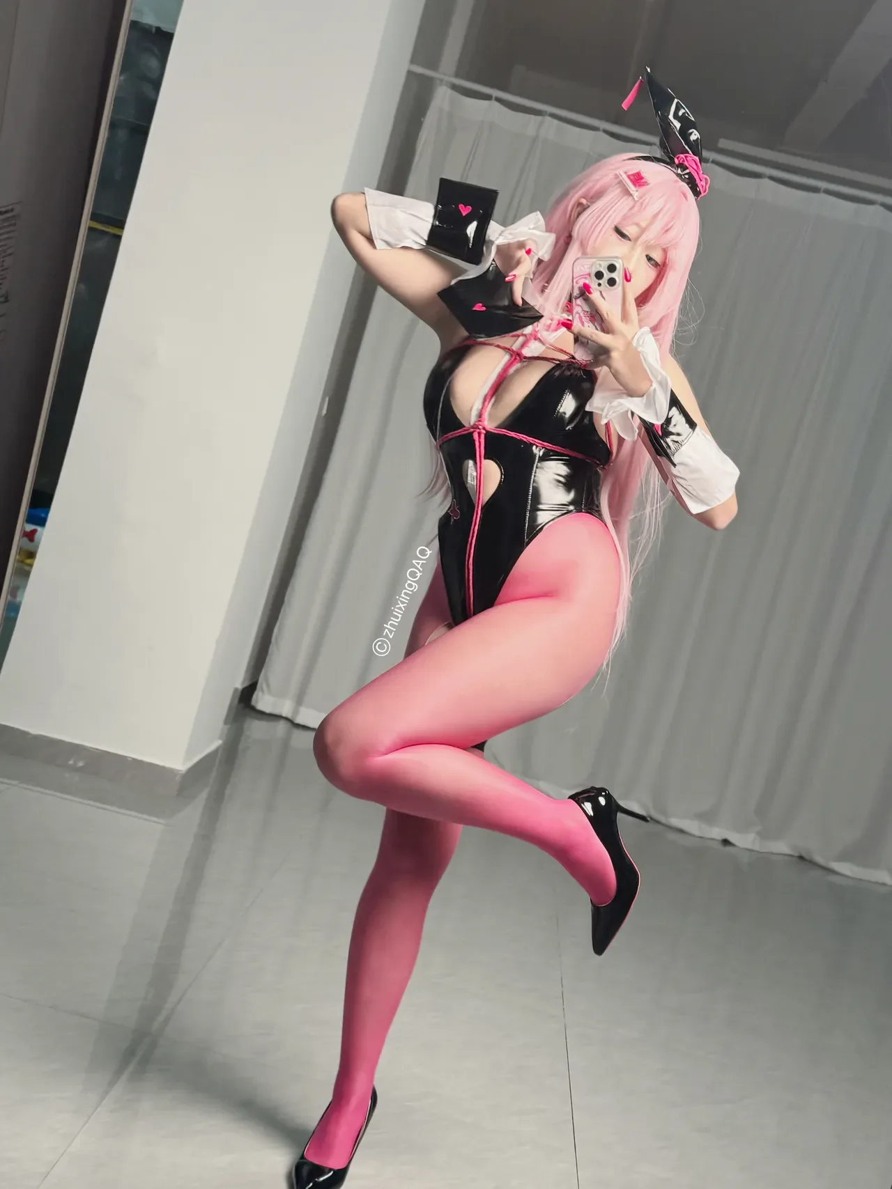 坠星大聪明 - Velvet Bunny 92P - 第 77 张写真